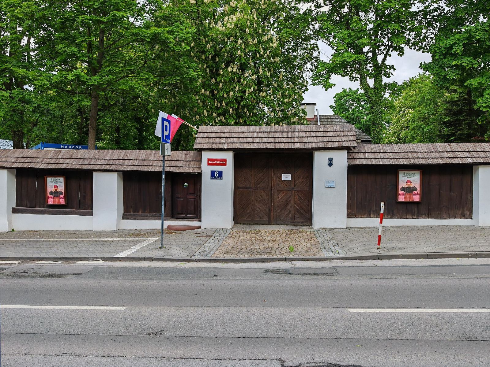 Dworek Laszczyków, Kielce