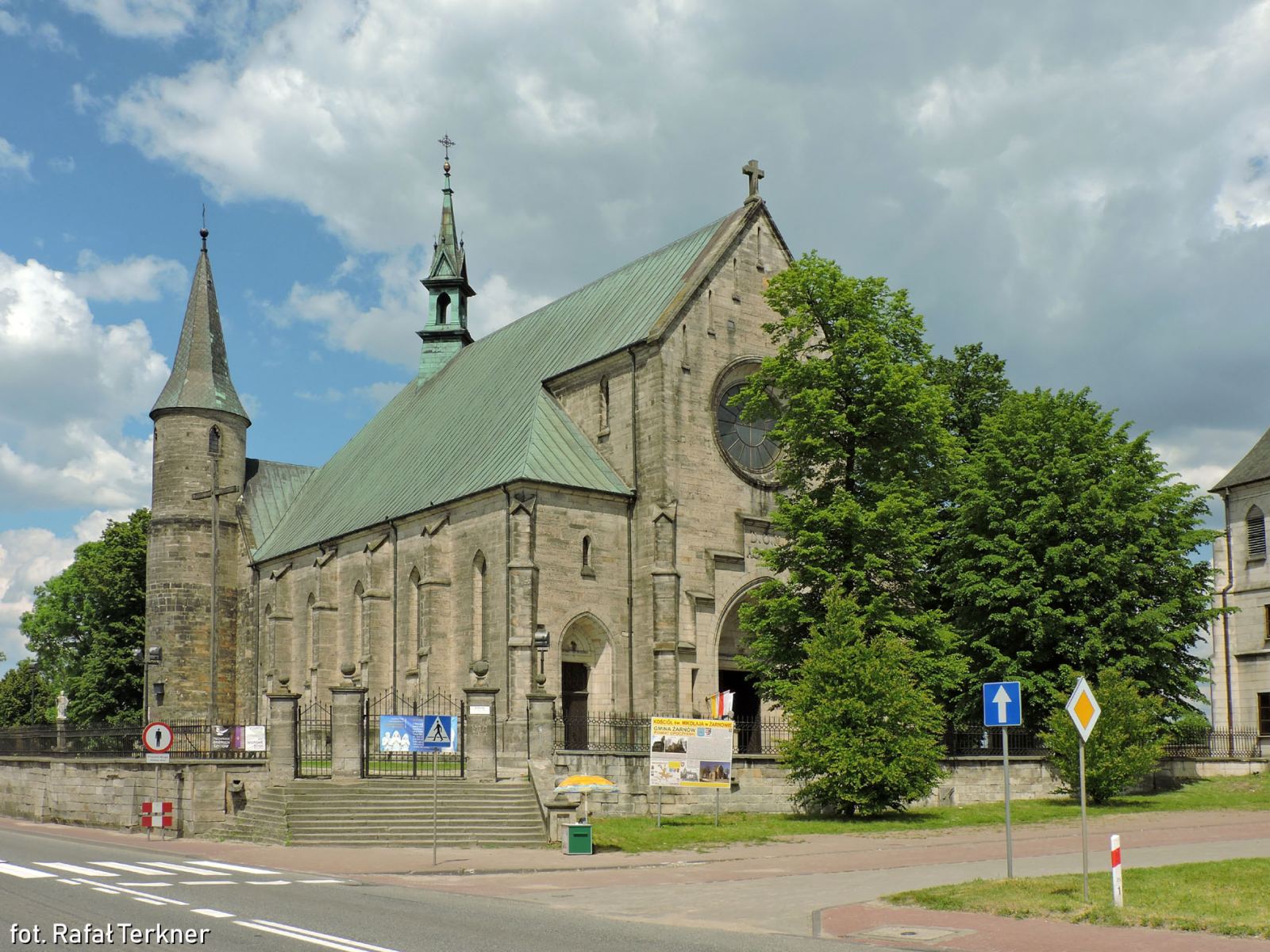 Kościół parafialny pw. św. Mikołaja, Żarnów