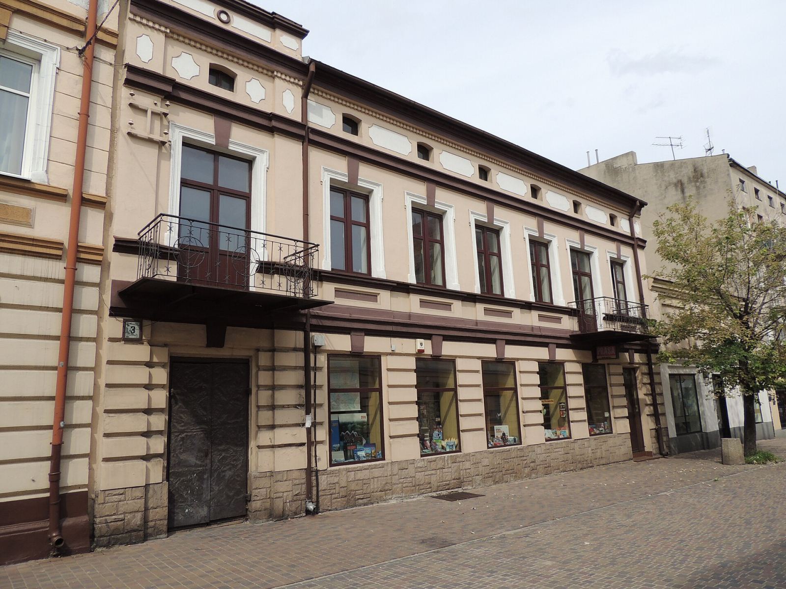 Dom, Brzeziny