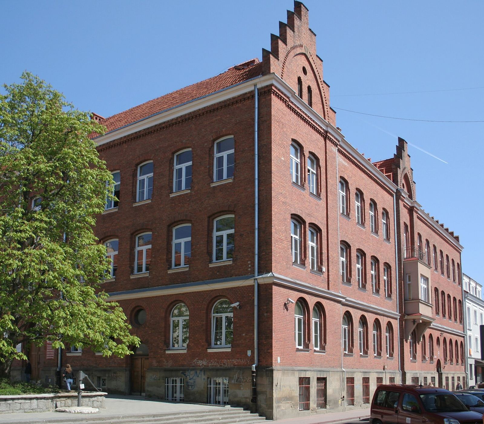 Zespół d. Szkoły Wydziałowej Męskiej, Jasło