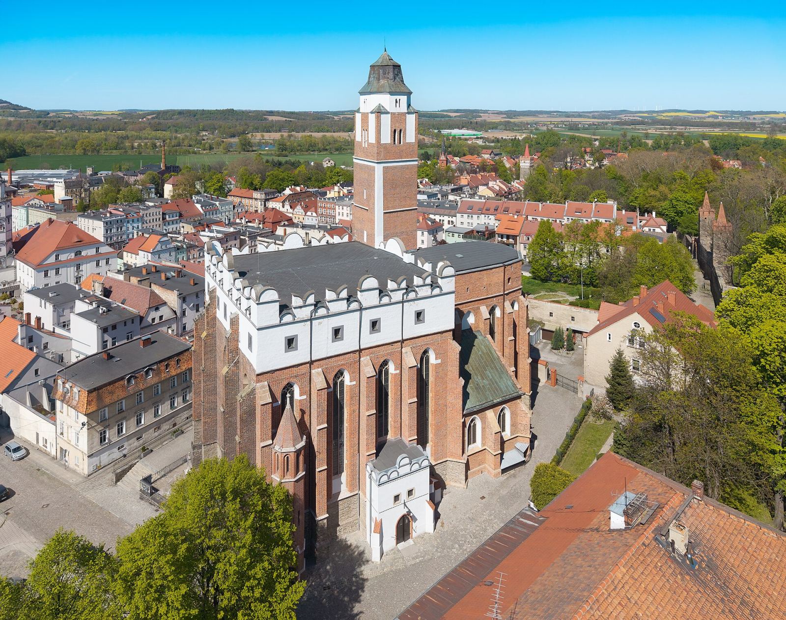 Kościół parafialny pw. św. Jana Ewangelisty, Paczków