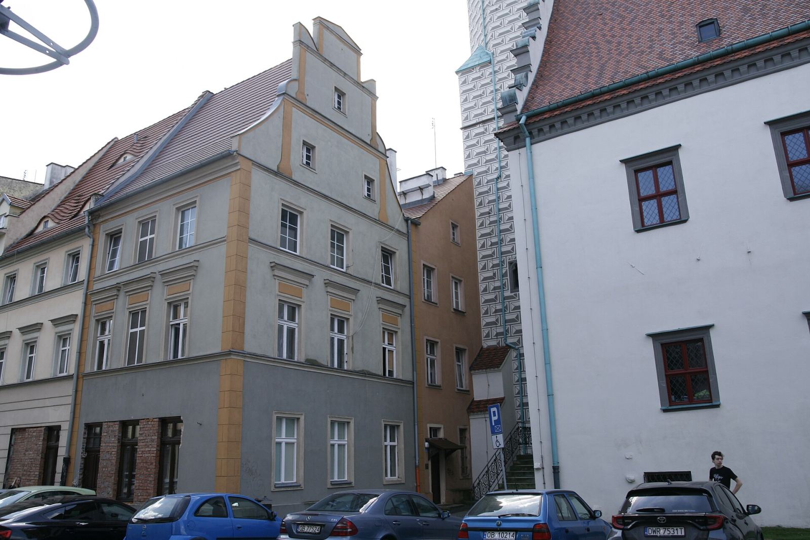 Dom, Brzeg