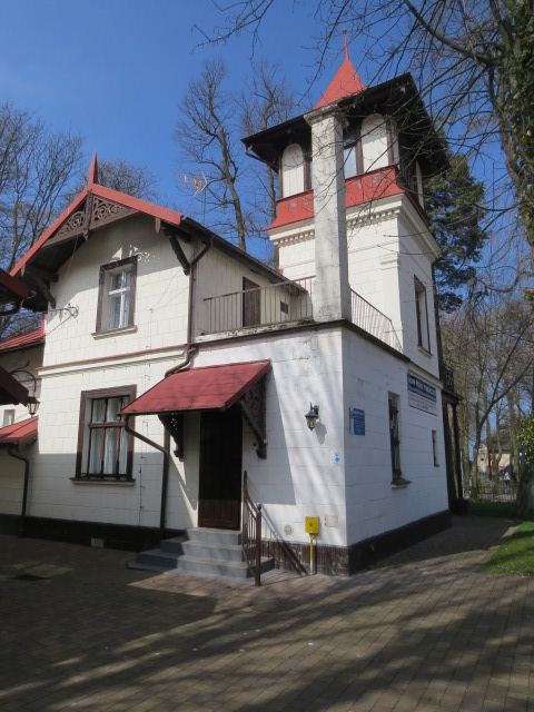 Willa, ob. Dom Pracy Twórczej, Ustka