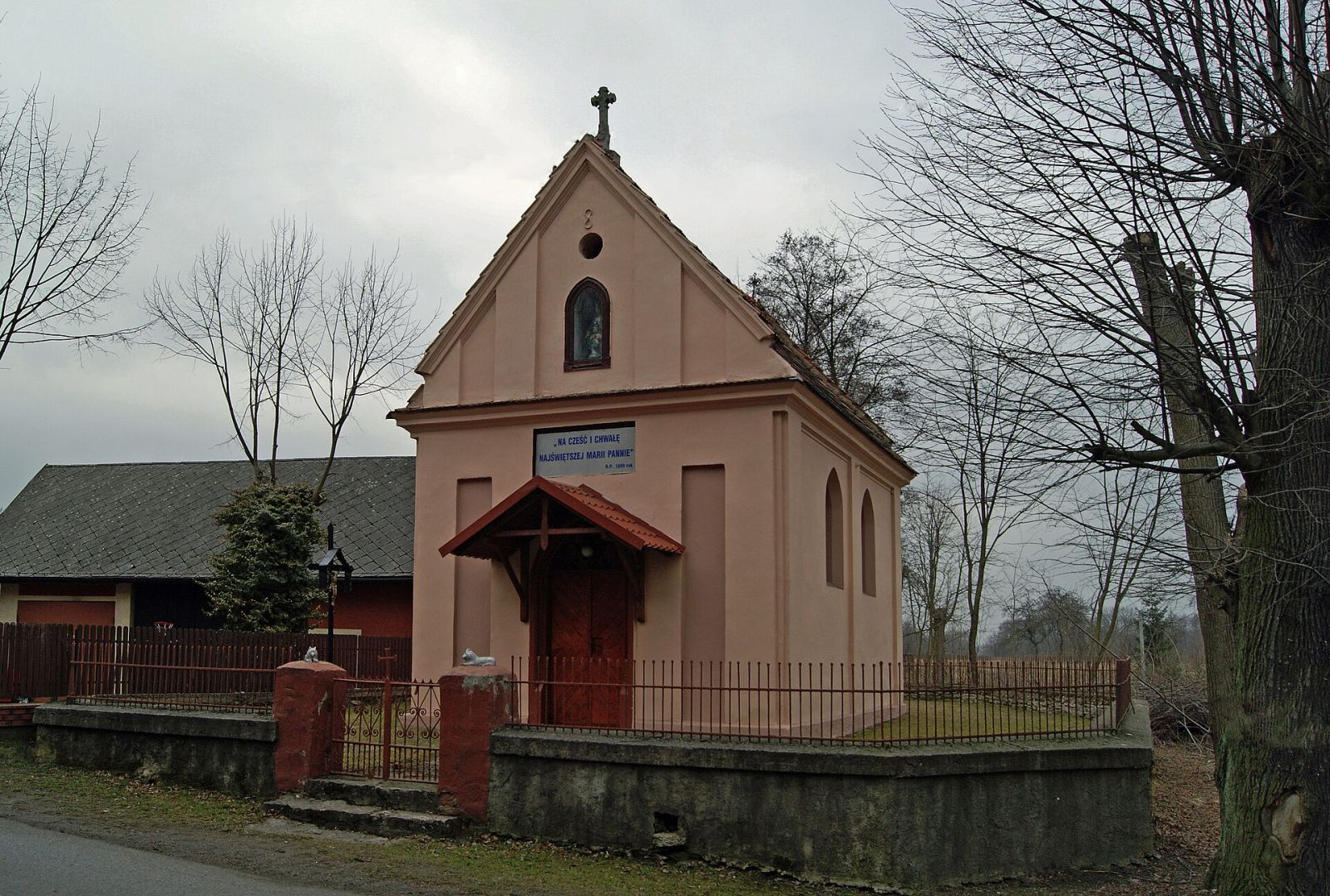 Kaplica pw. Matki Boskiej, Przeginia Duchowna