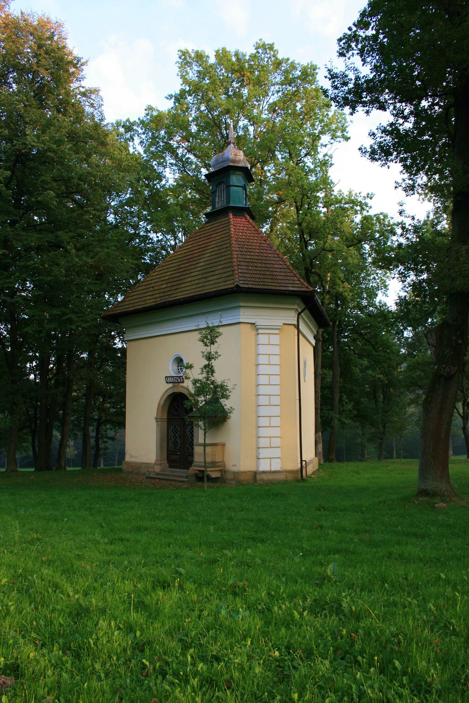 Kaplica Dom Annasza, Bugaj