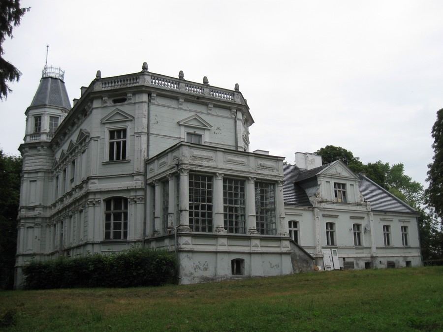 Zespół pałacowo-parkowy, Nowa Wieś Rzeczna