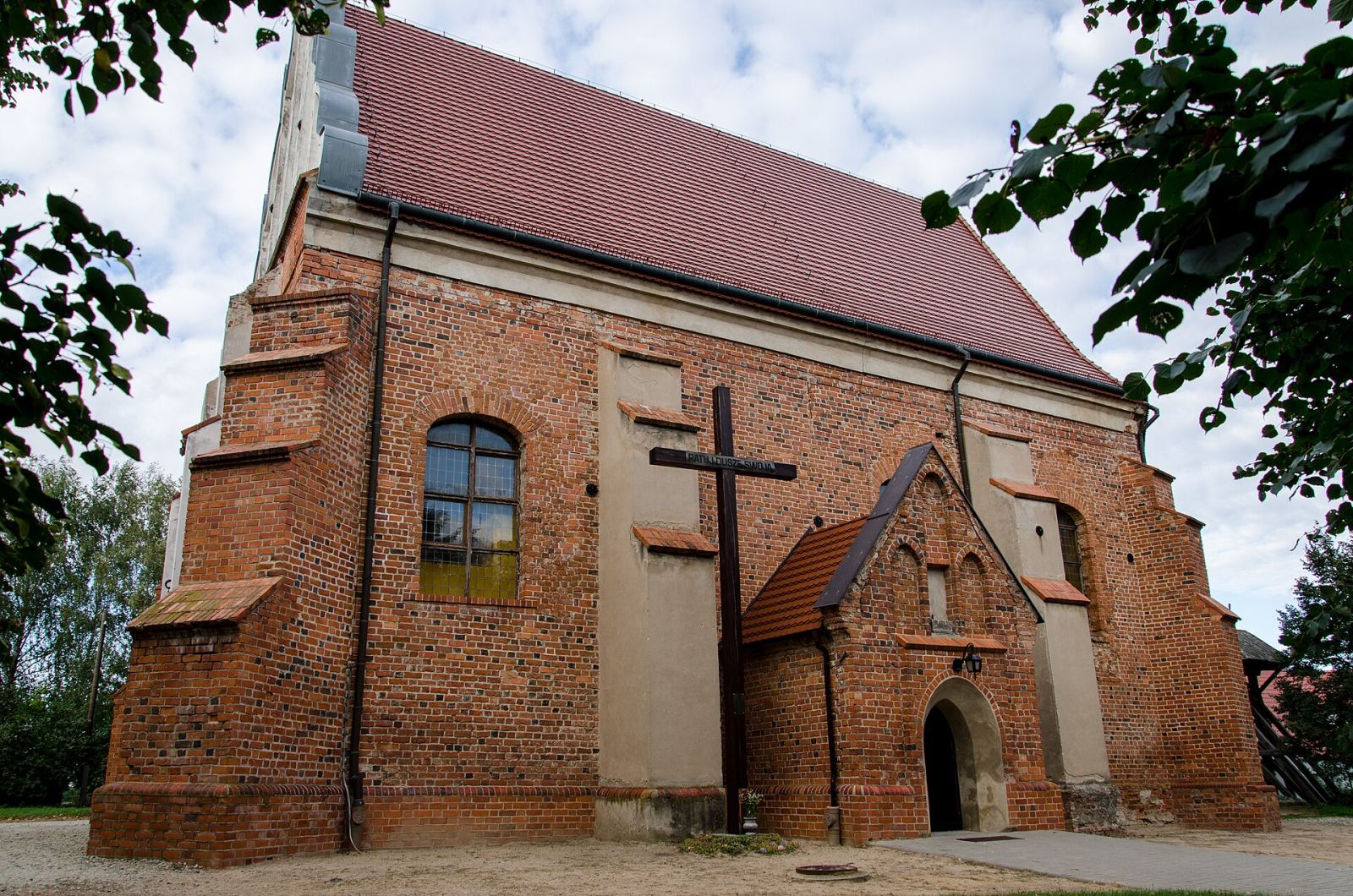 Kościół parafialny pw. św. Barbary, Tomice