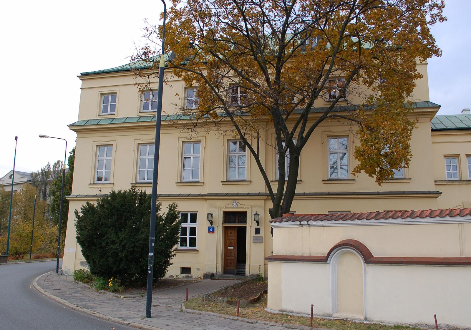 Klasztor, Warszawa