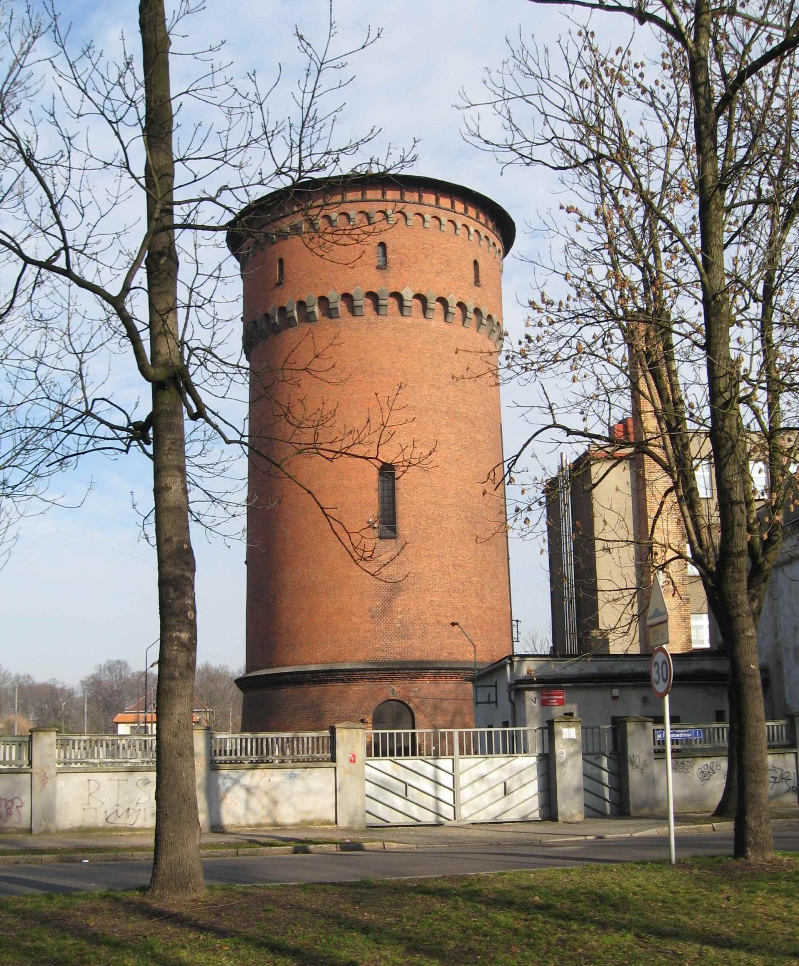 Komunalna wodociągowa wieża ciśnień, Leszno