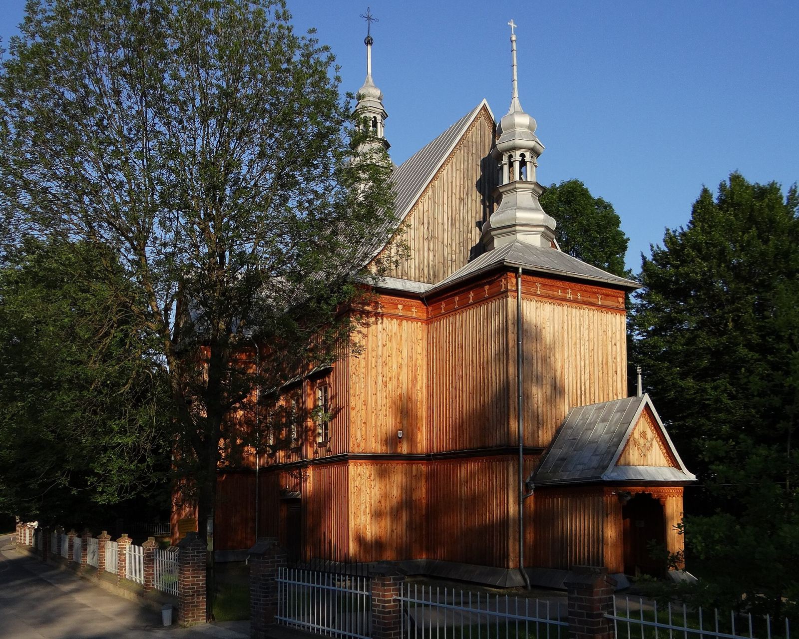 Kościół parafialny pw. Narodzenia Najświętszej Marii Panny, Krzeszów