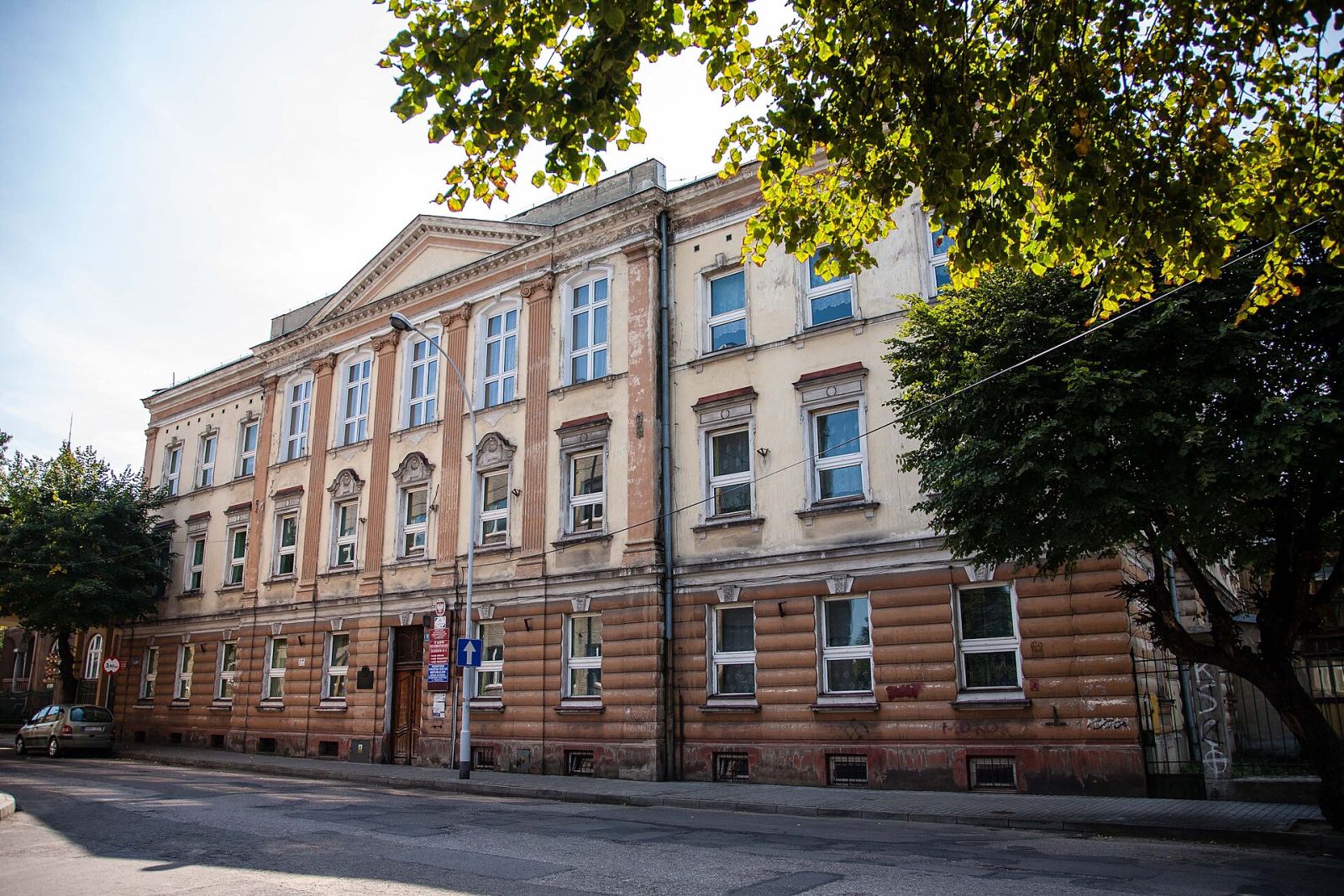 Dom, ob. szkoła, Przemyśl
