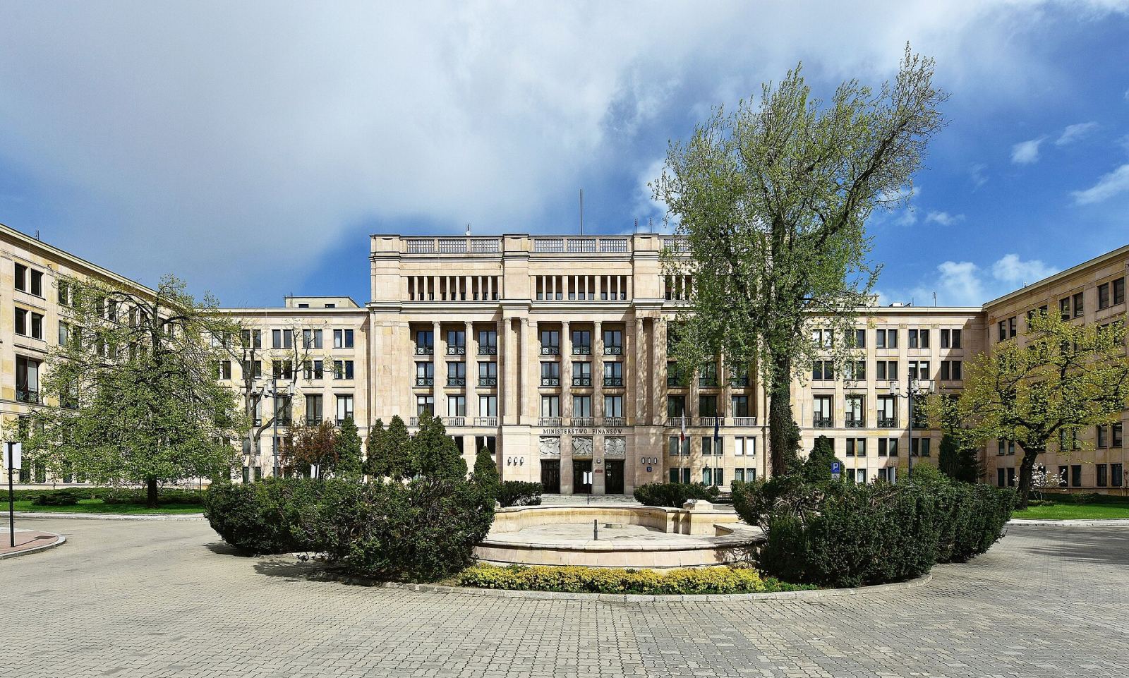 Gmach Ministerstwa Finansów, Warszawa