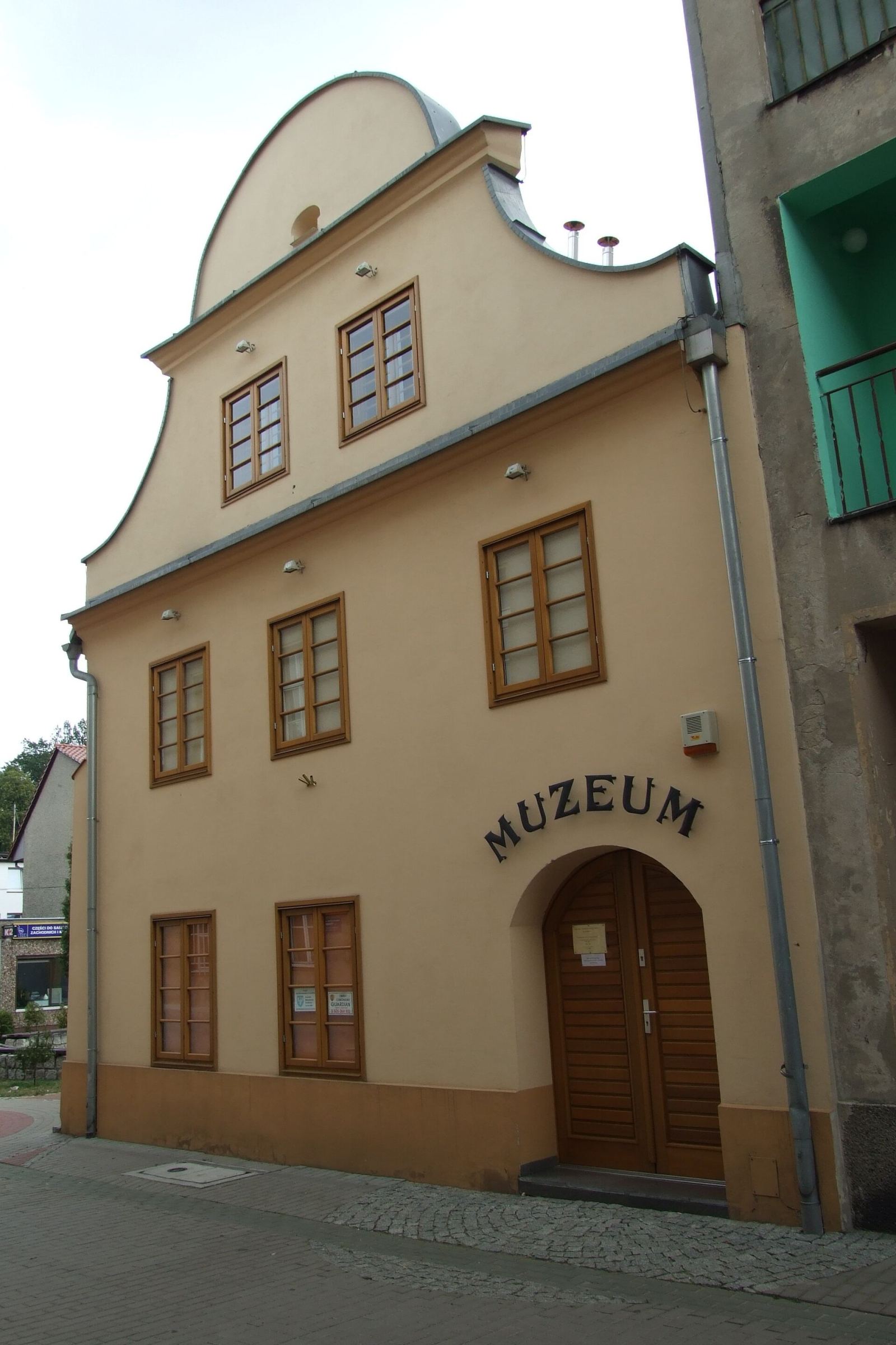 Dom, Olesno