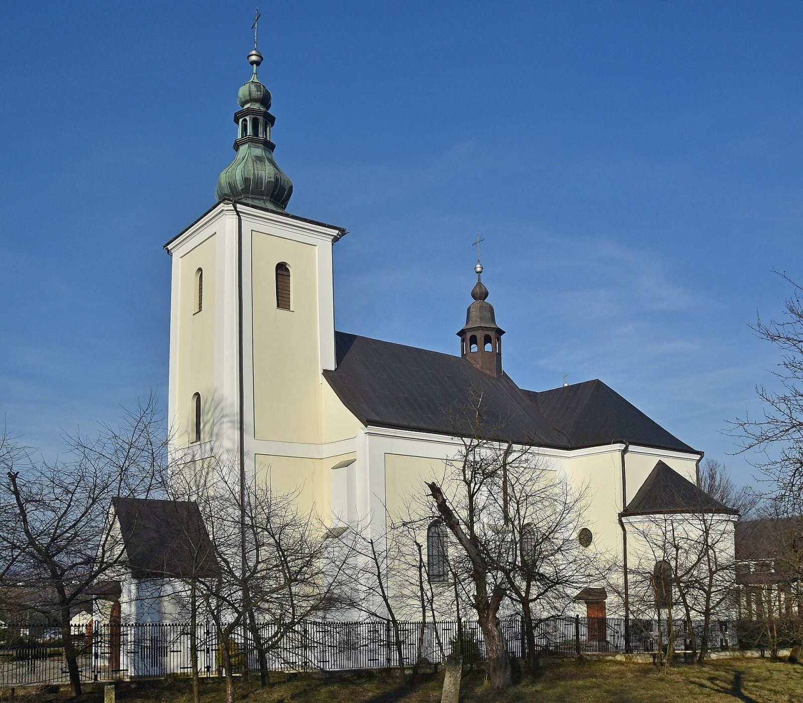 Kościół parafialny pw. Wniebowzięcia Najświętszej Marii Panny, Lipinki