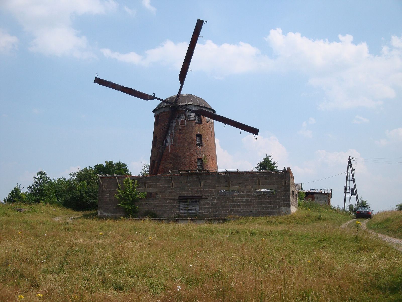 Wiatrak holender, Zdrzewno