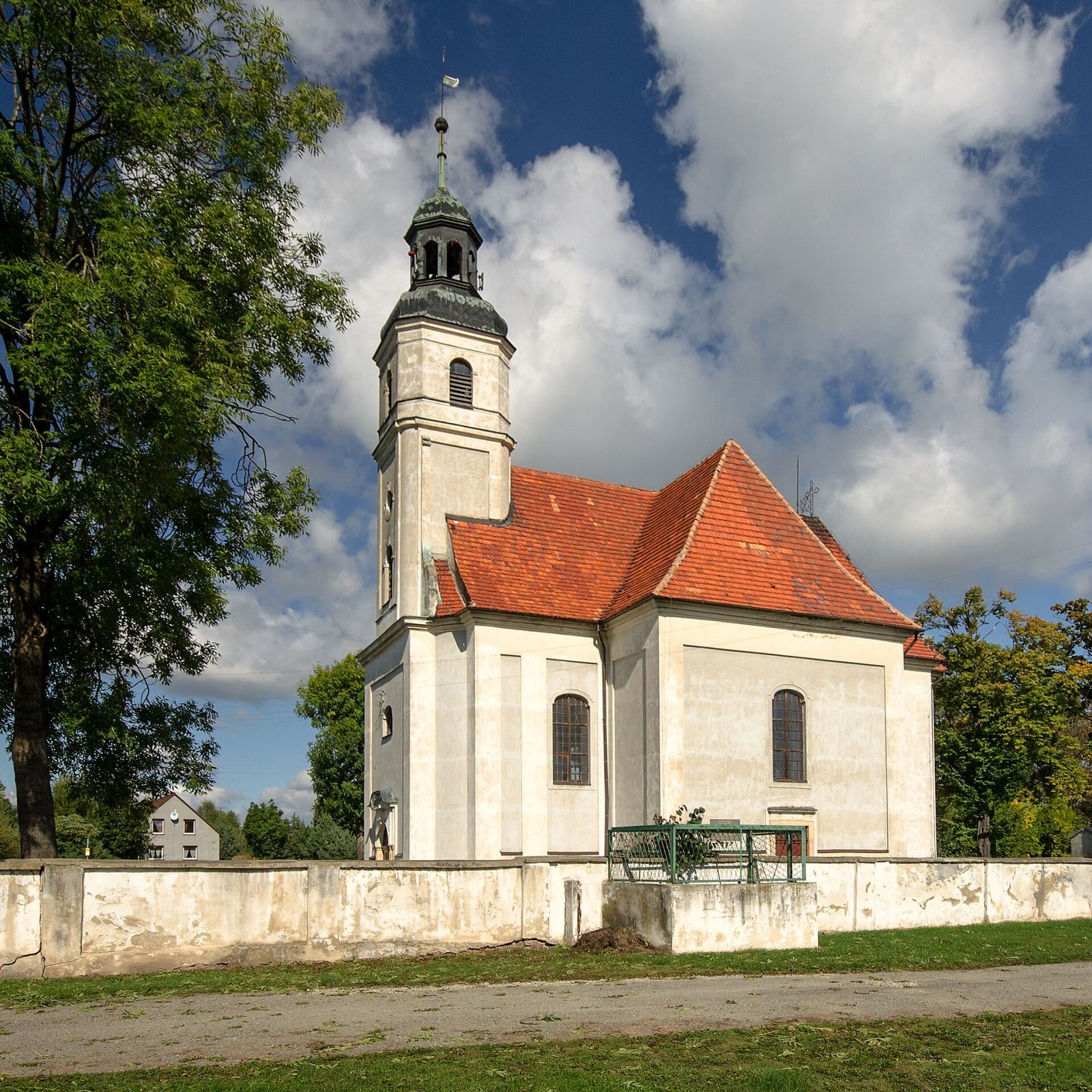 Kościół ewangelicki, ob. rzymskokatolicki filialny pw. Matki Boskiej Tuchowskiej, Cieśle