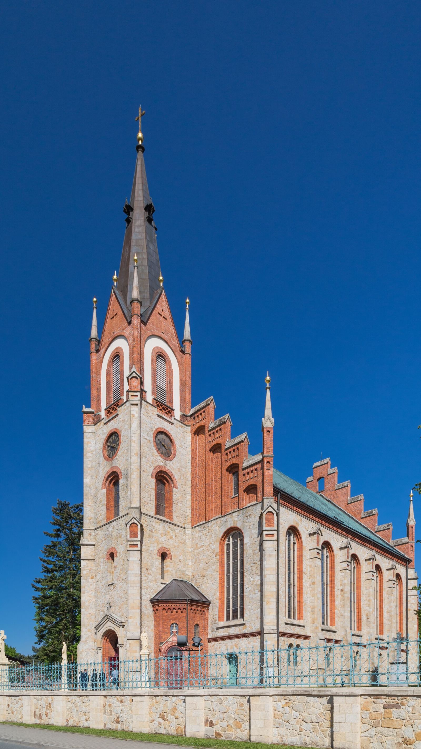 Kościół parafialny pw. św.św. Piotra i Pawła, Orzesze