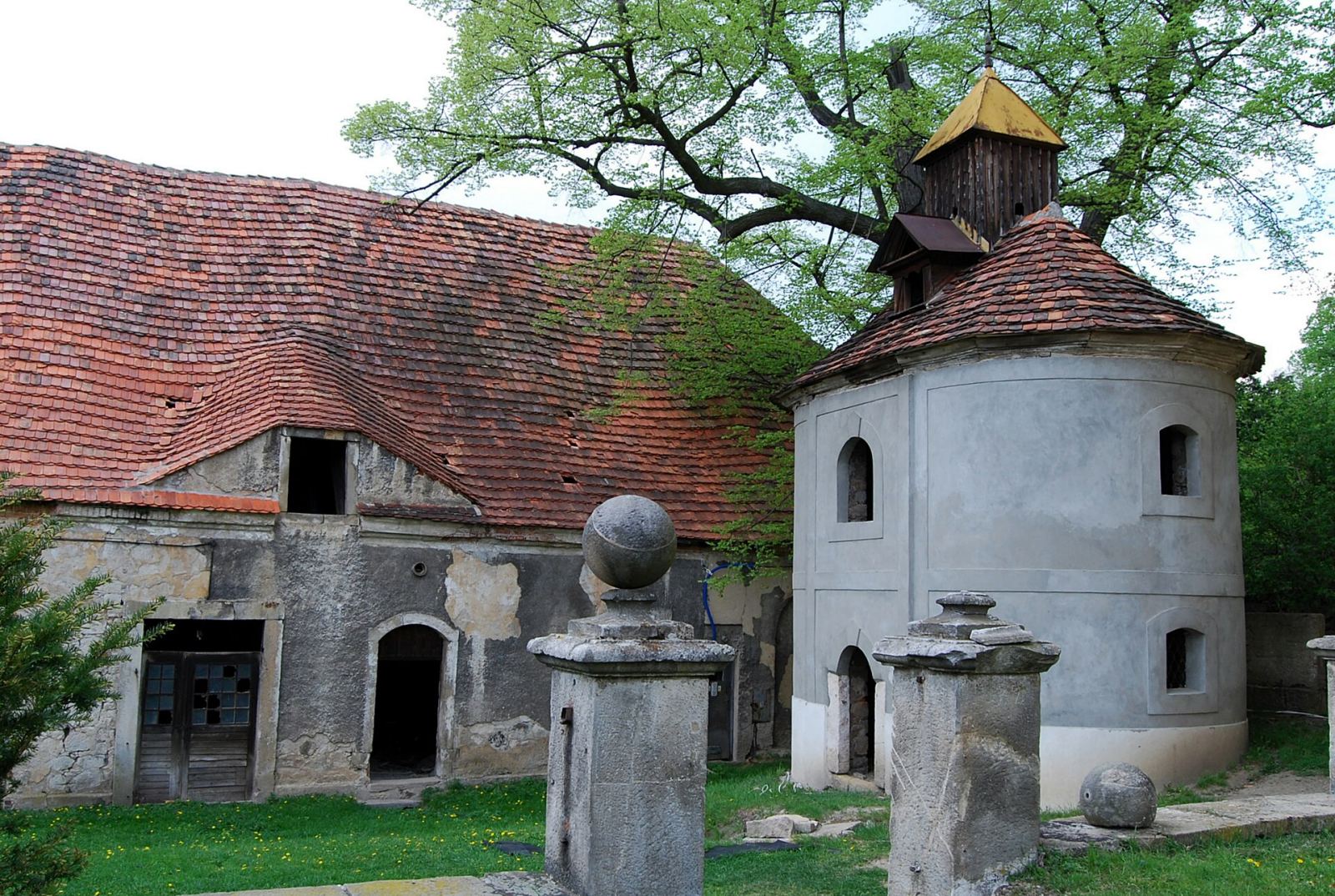 Gołębnik, Łupki