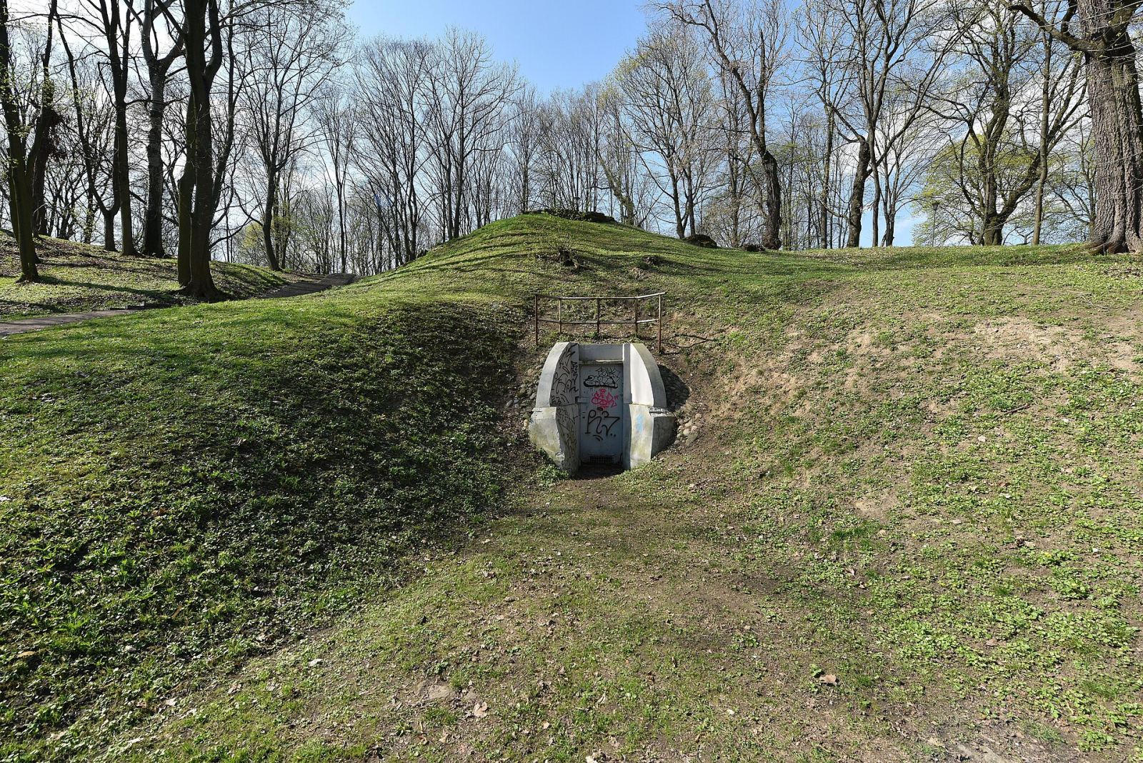 Elizeum, Warszawa