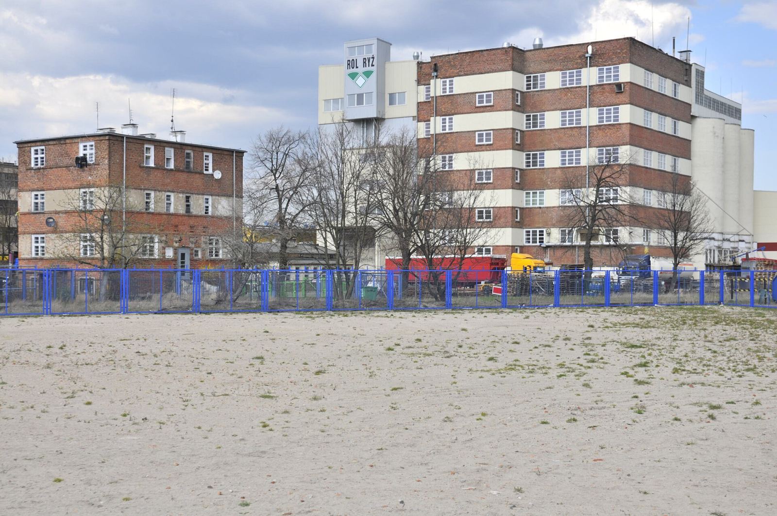 Zespół łuszczarni ryżu, Gdynia