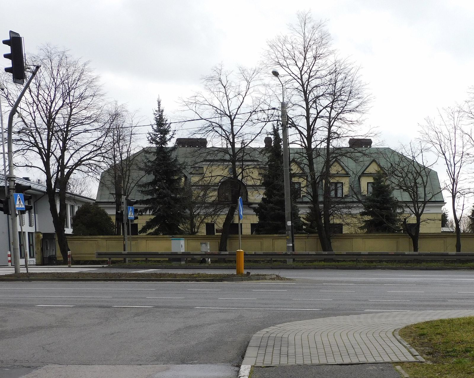 Plebania, Raszyn