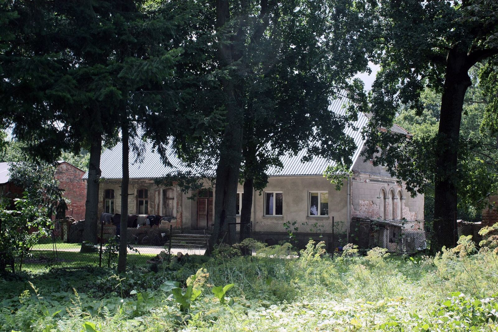 Dwór, Linowno