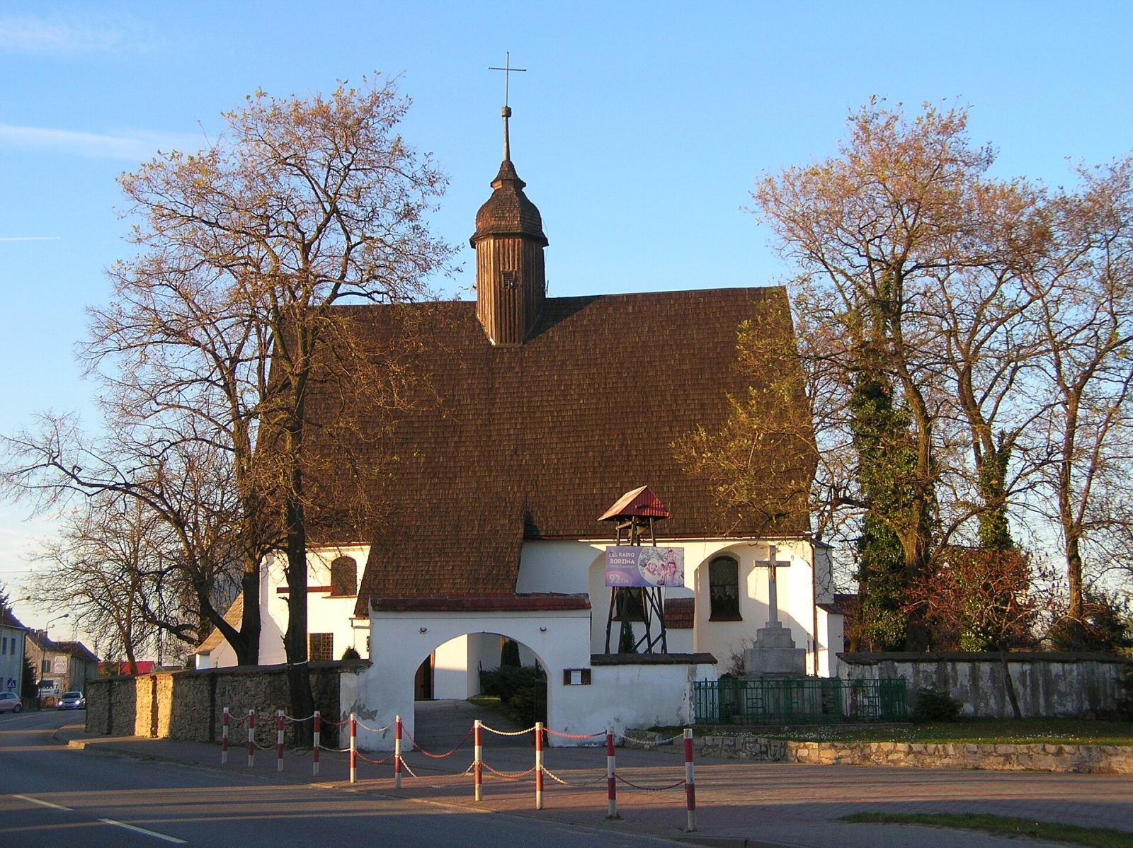 Kościół filialny pw. Znalezienia Krzyża, Godzikowice