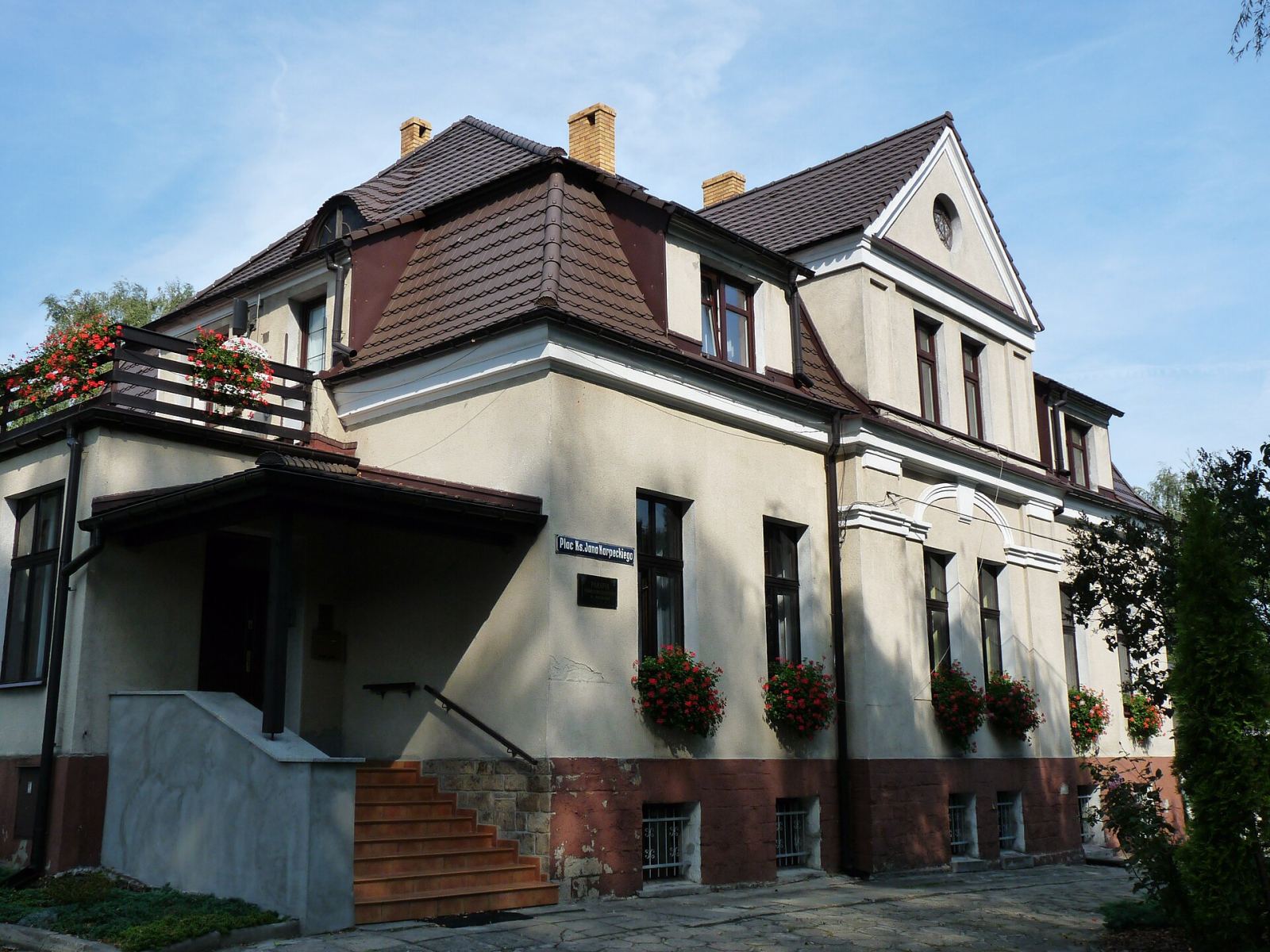 Plebania, Mikołów