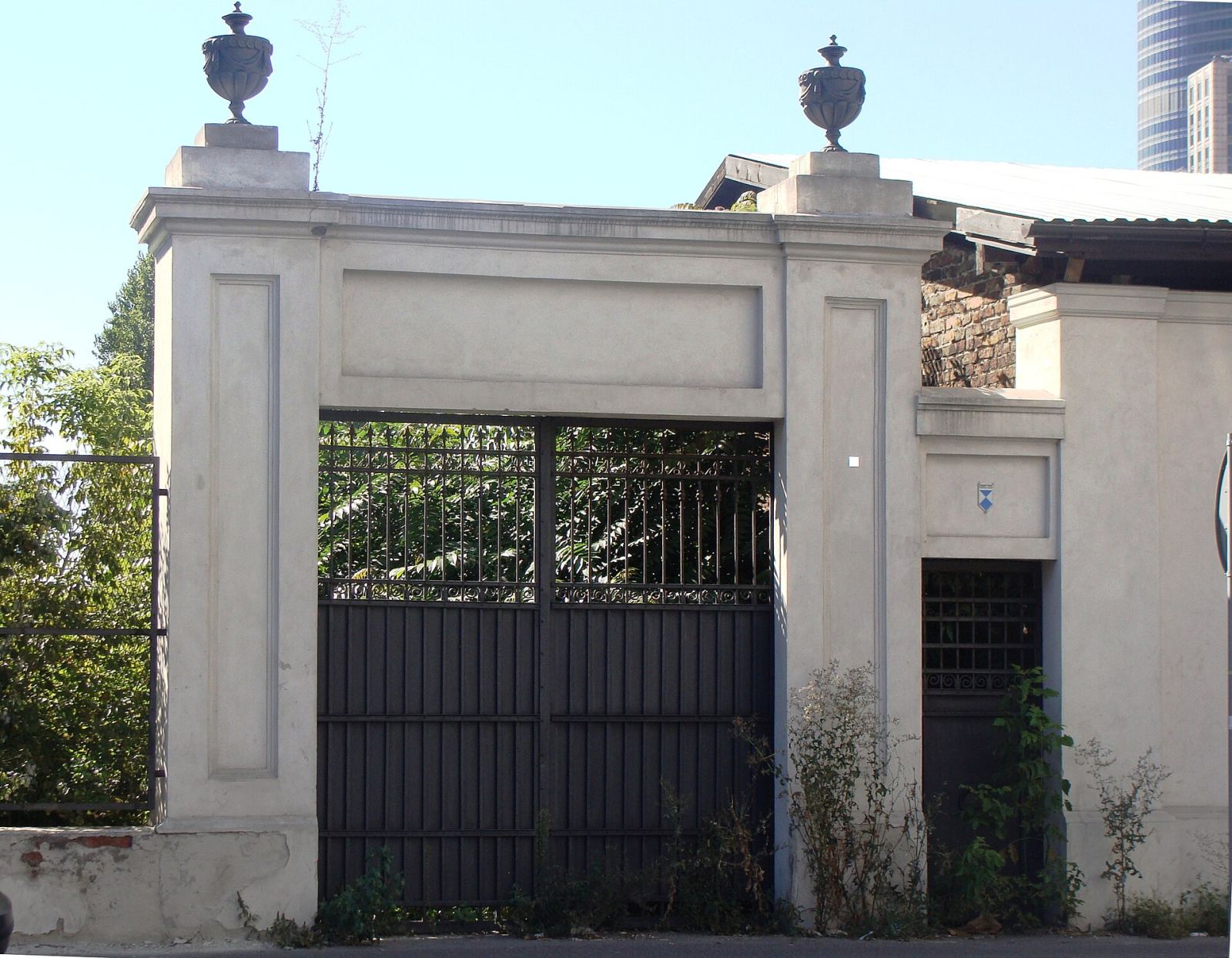 Brama wjazdowa, Warszawa