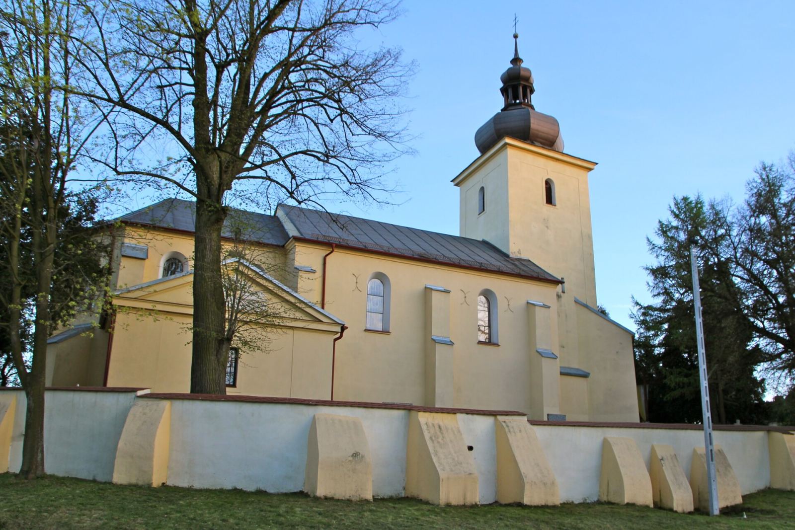 Kościół parafialny pw. św. Jana Chrzciciela, Pomorzowice
