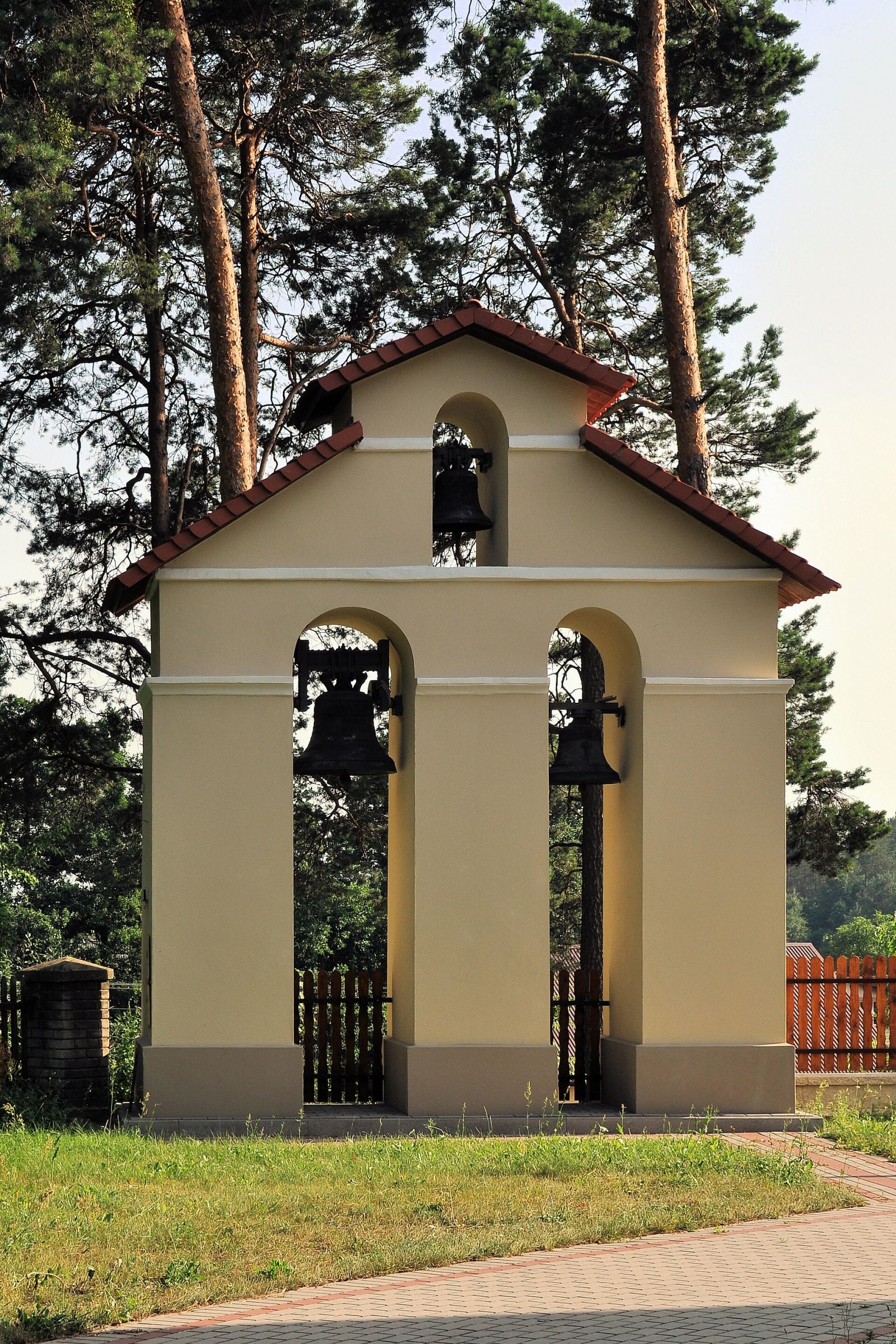 Dzwonnica, Niwiska