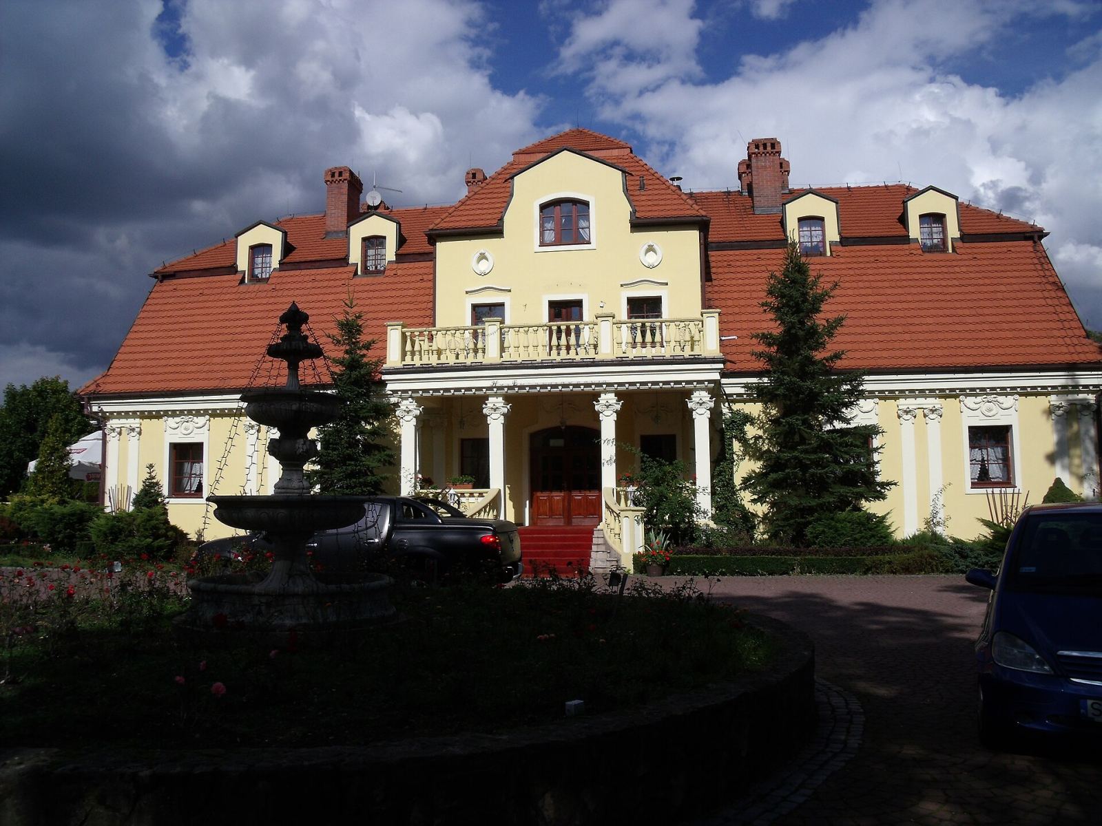 Pałacyk, Orzesze