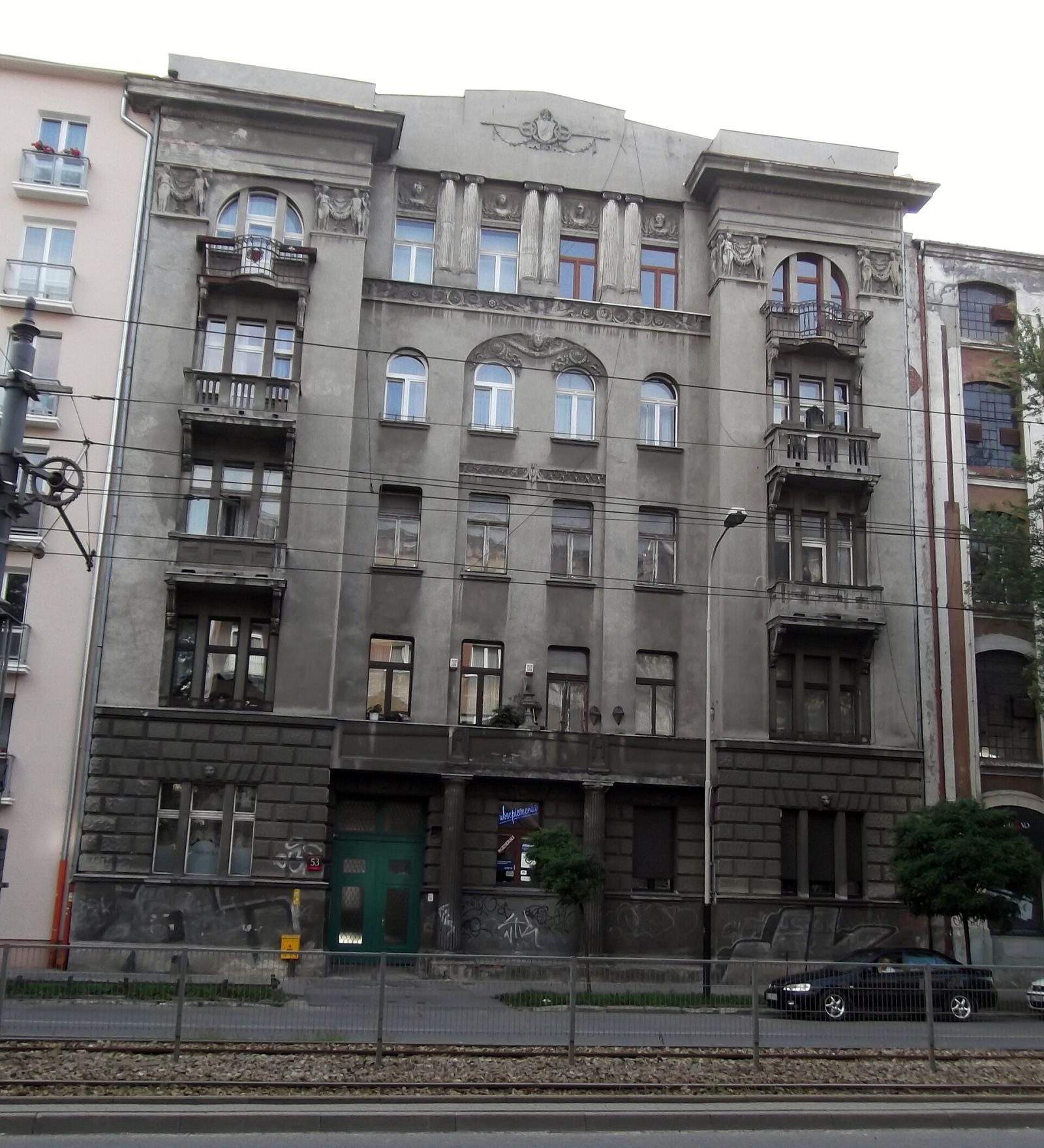 Kamienica z oficynami, Łódź