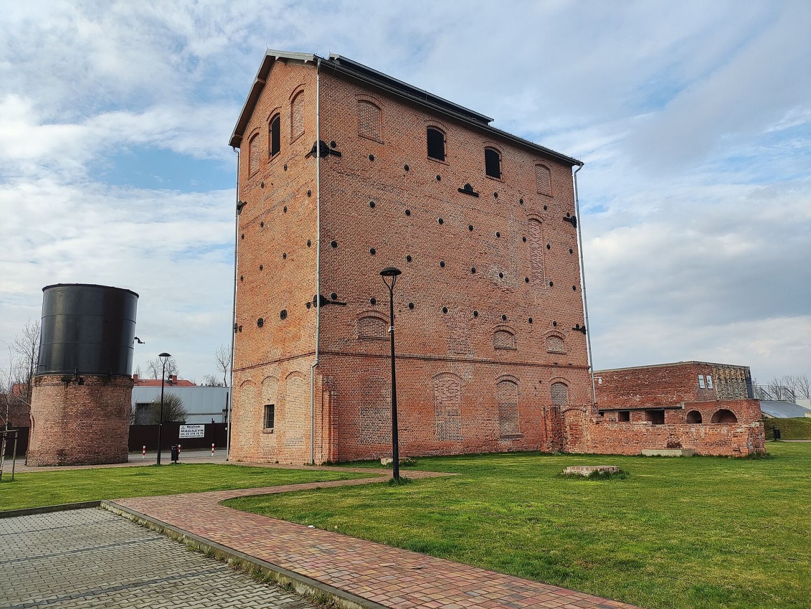 Fragment zabudowy d. Zakładów Koksowniczych Orzegów, Ruda Śląska