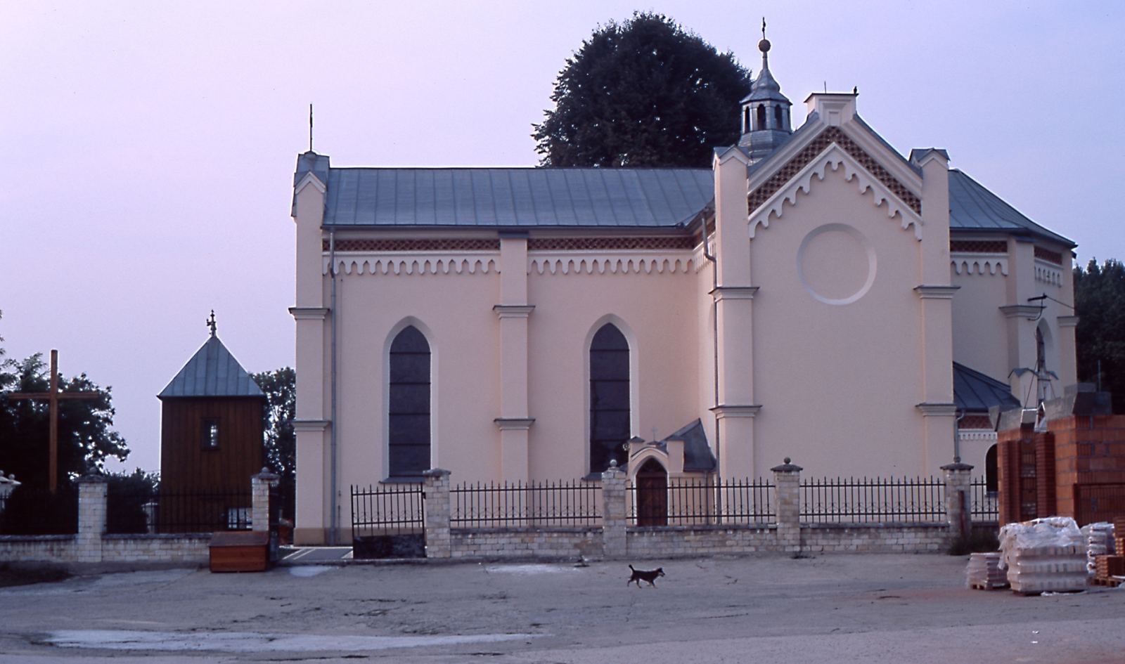 Kościół parafialny pw. św. Anny, Bobin