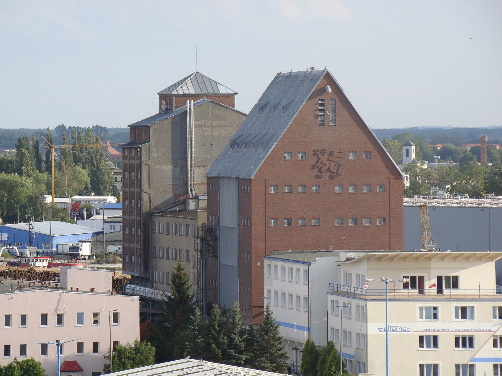 Zespół portowych elewatorów zbożowych, Kołobrzeg