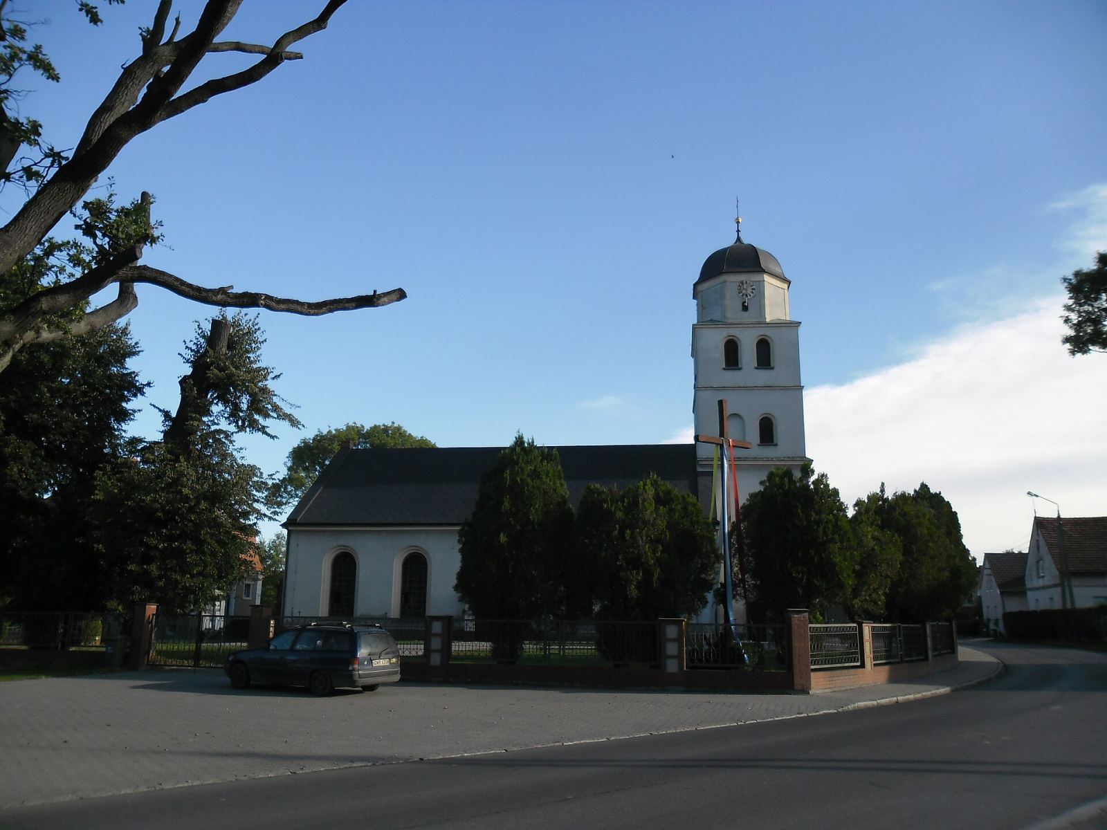 Kościół ewangelicki, ob. rzymskokatolicki filialny pw. św. Józefa Oblubieńca, Pasikurowice