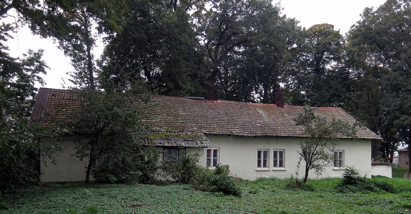 Oficyna, ob. dom mieszkalny, Besko