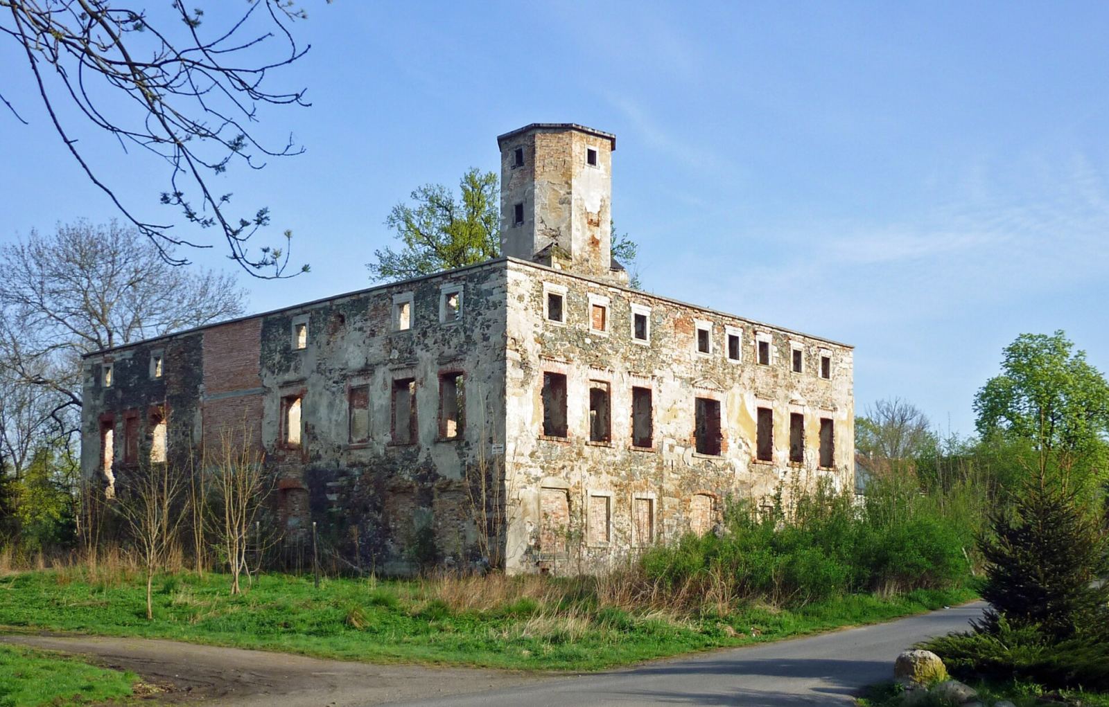Pałac, Pisarzowice