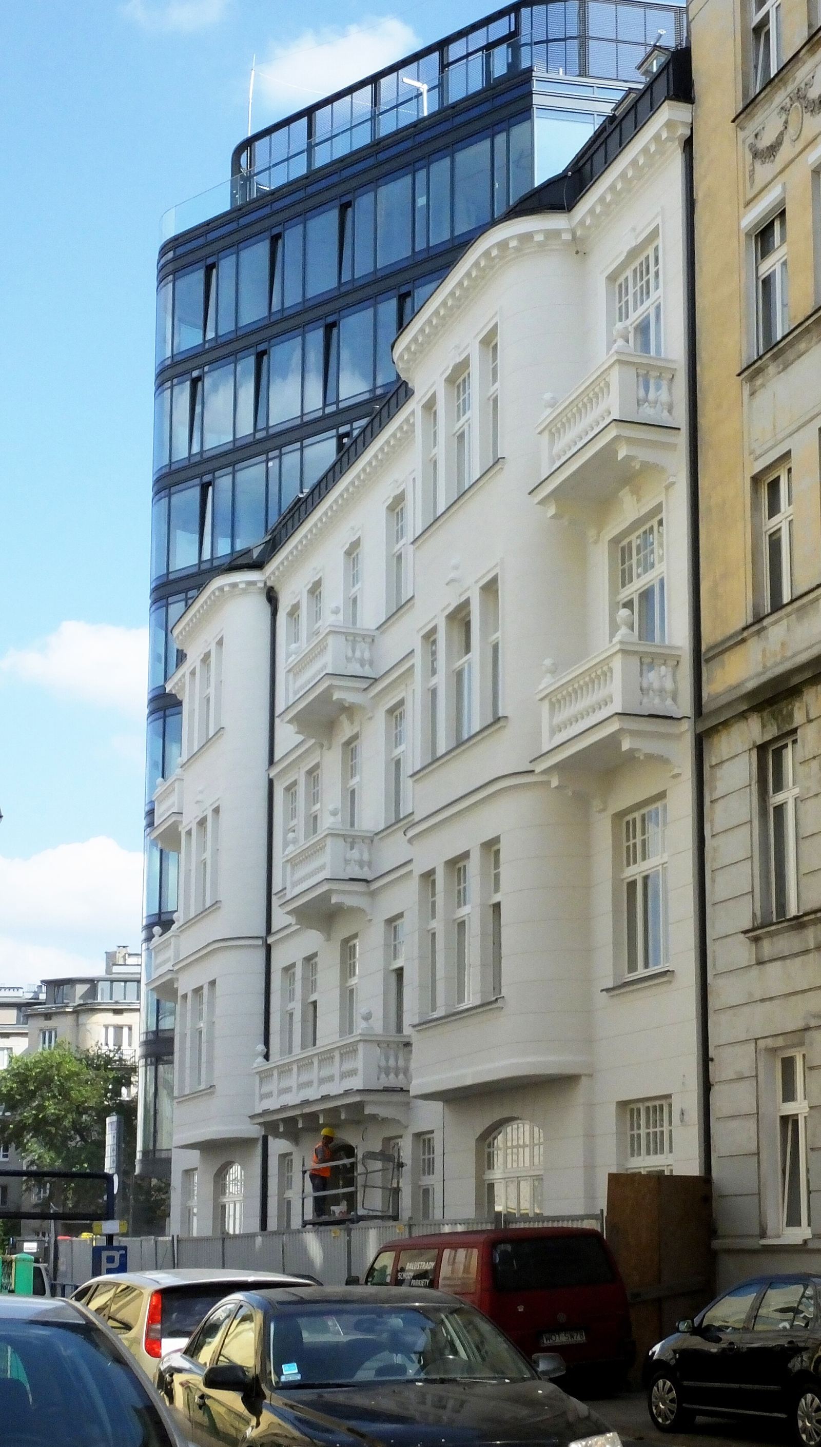 Kamienica tylna, Warszawa