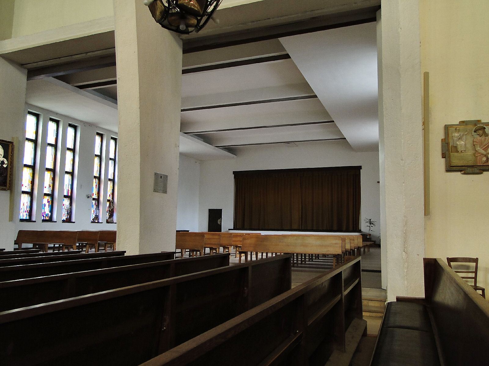 Sala teatralna, ob. kaplica, Szczecin