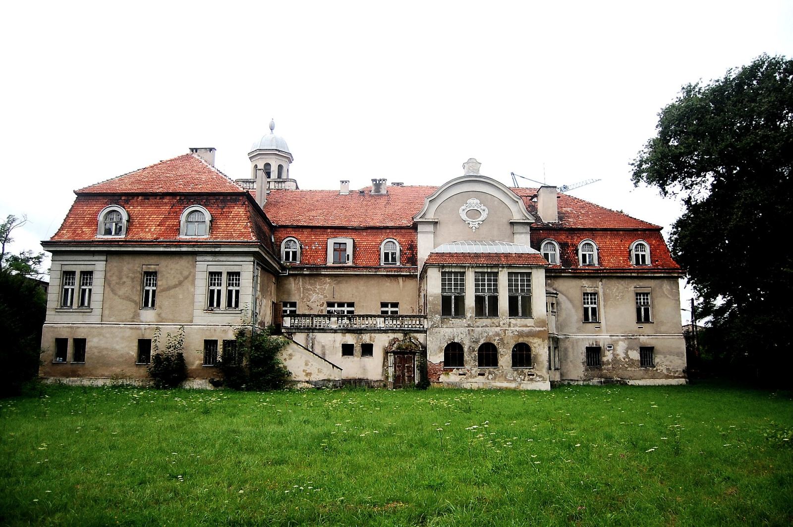 Pałac, Wronów