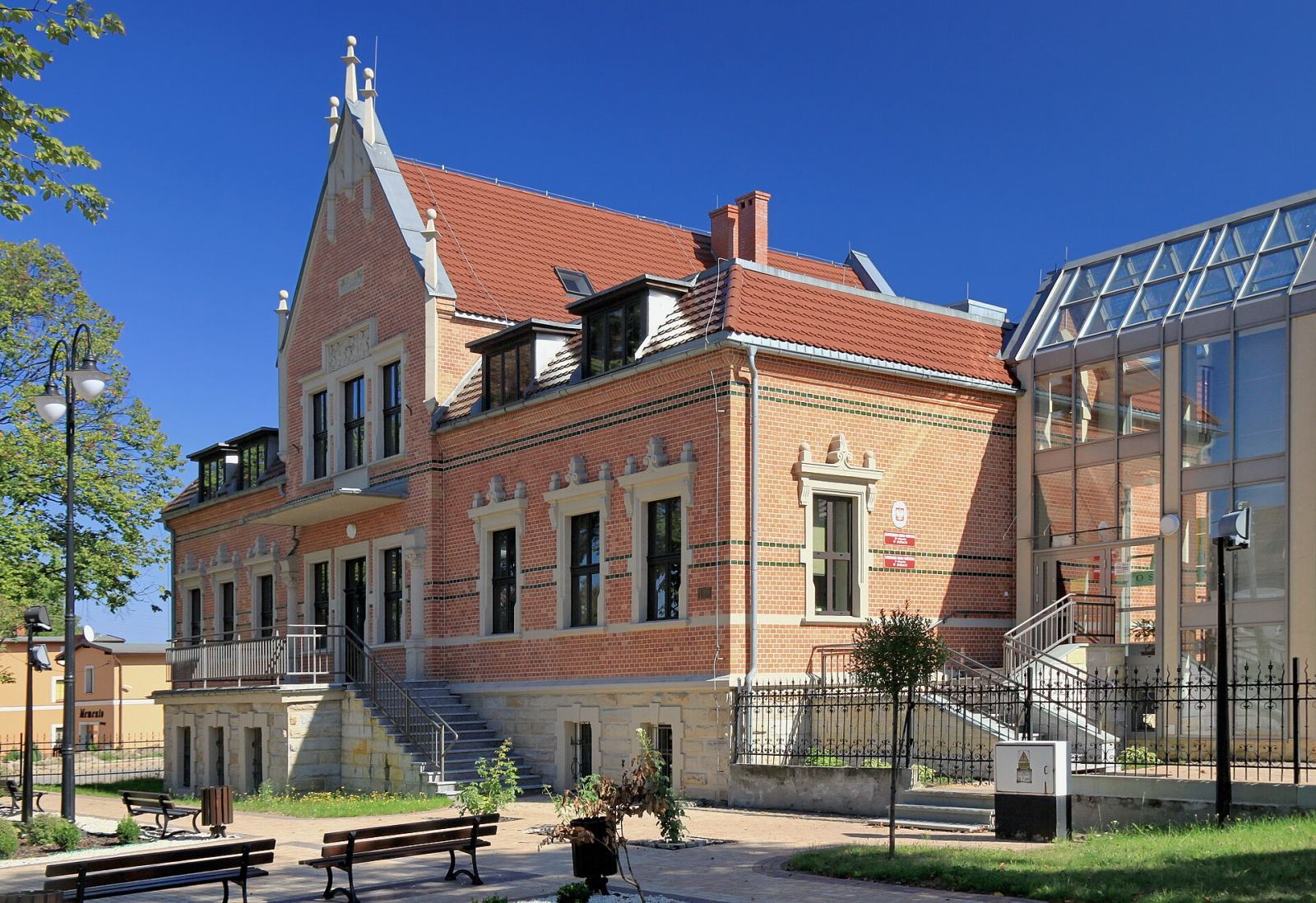 Dom, ob. szkoła muzyczna, Żory