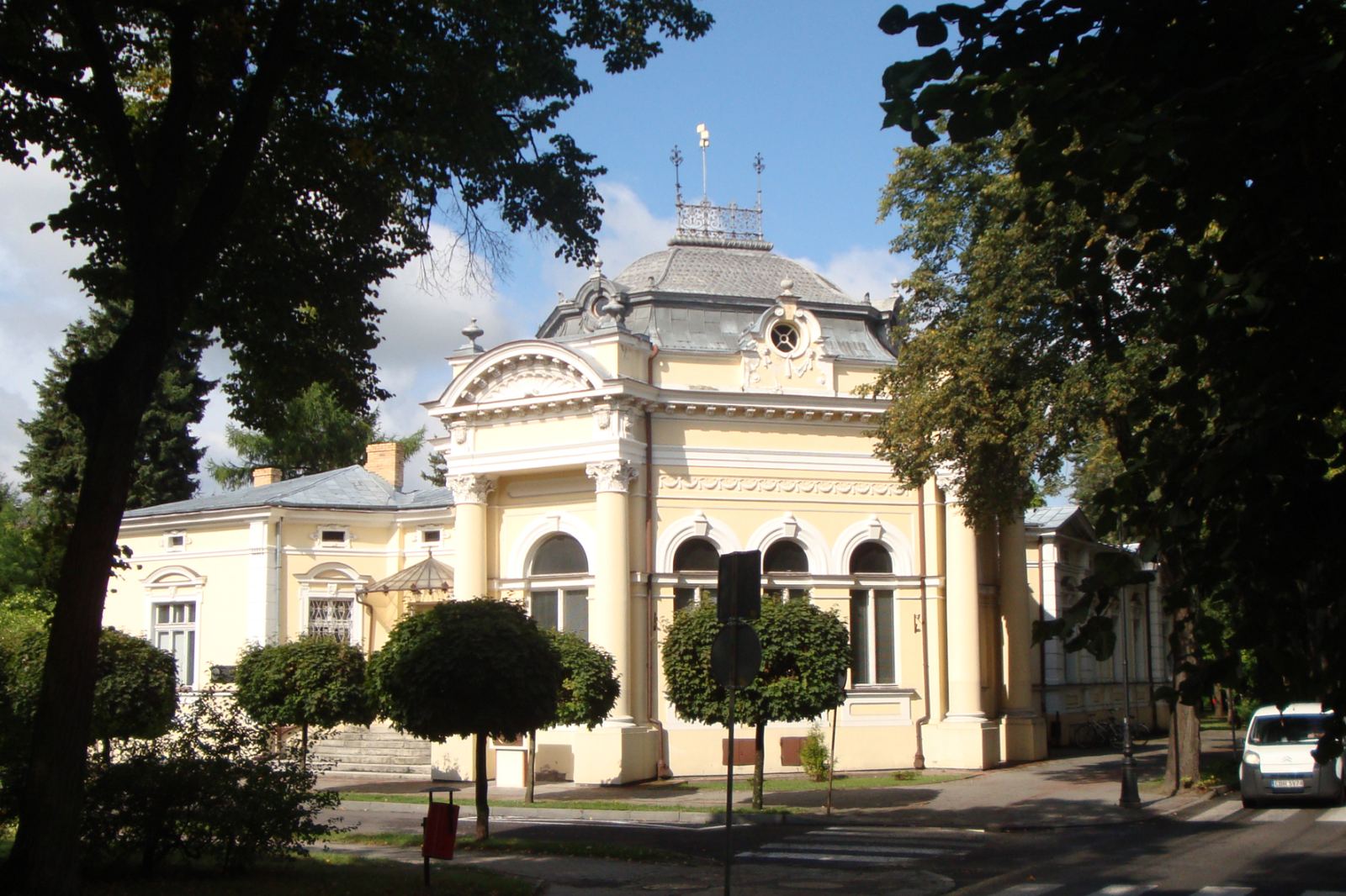 Pałacyk dyrekcji, ob. administracja uzdrowiska, Ciechocinek