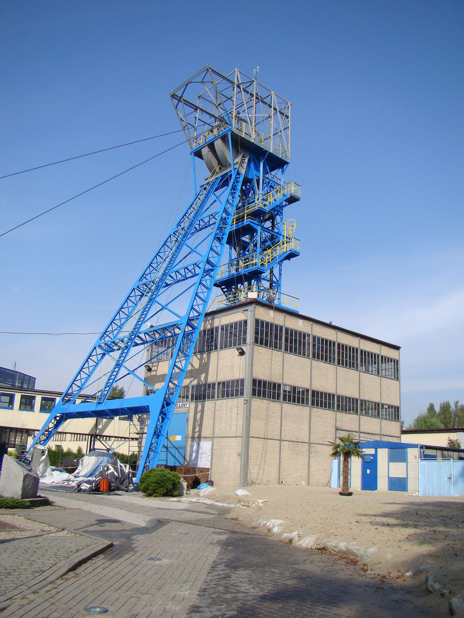 Budynek nadszybia szybu Kolejowy z wieżą, Zabrze