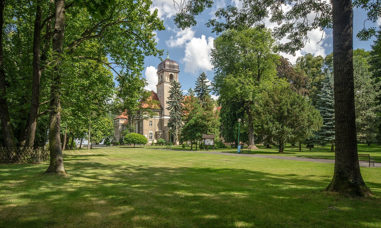 Park, Łosiów