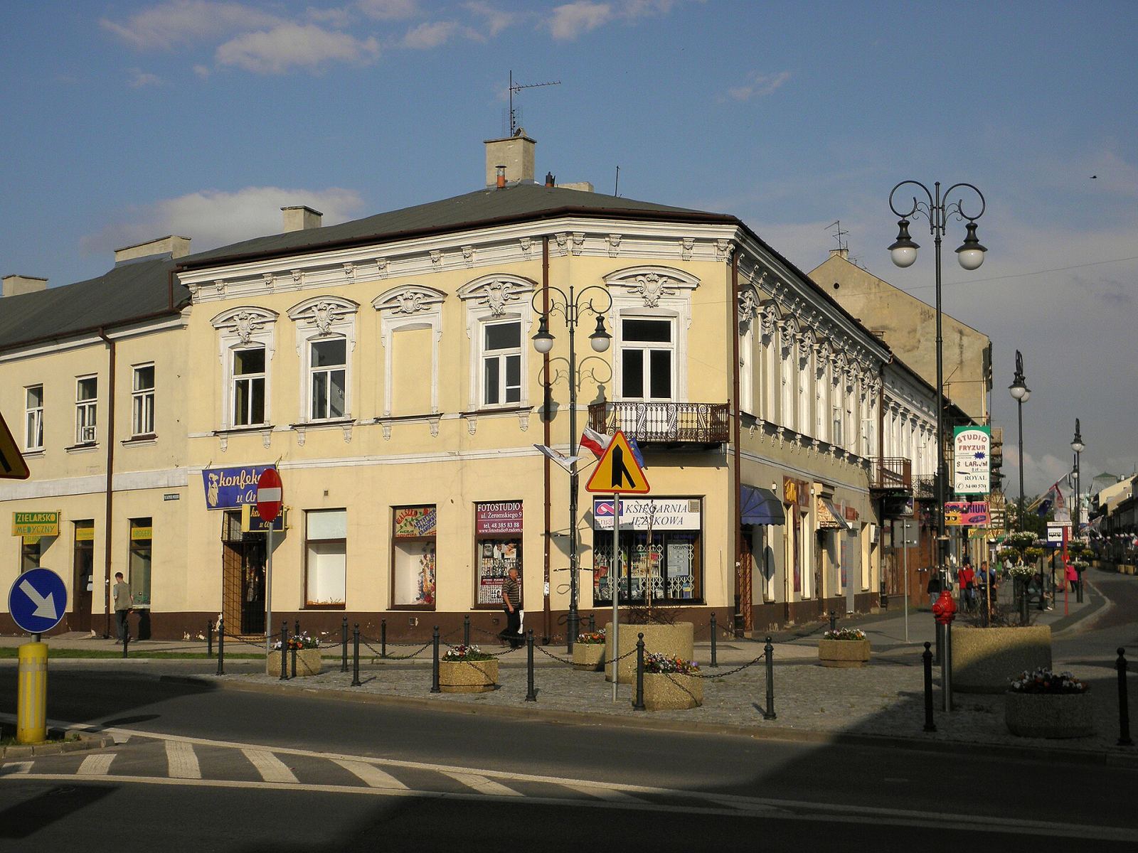 Dom, Radom