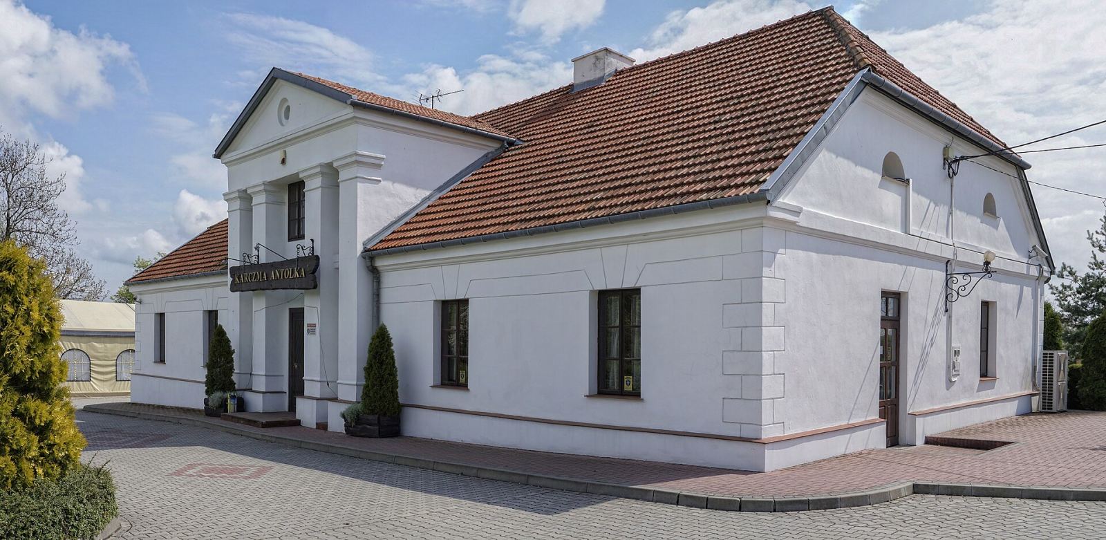 Karczma, Antolka