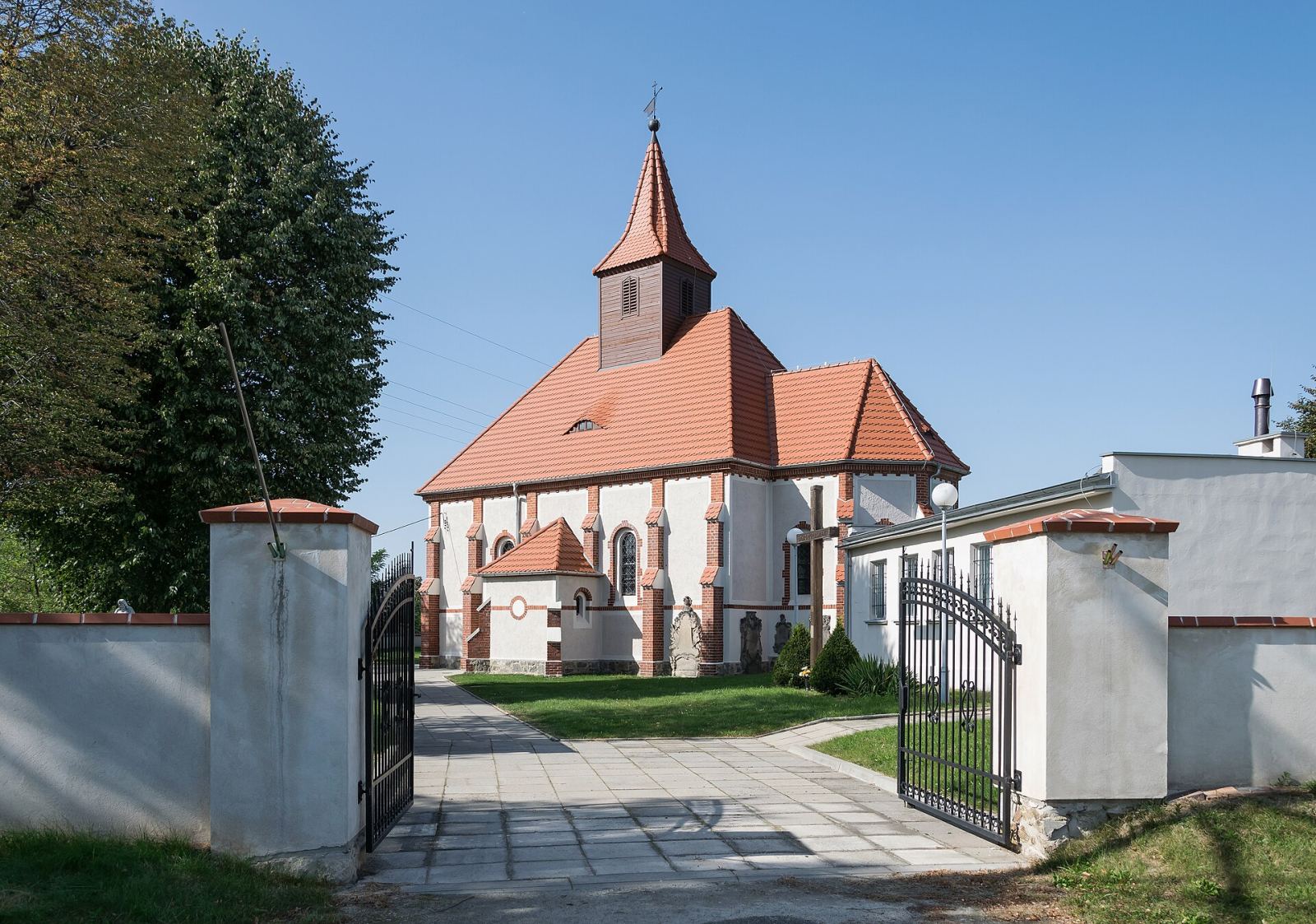 Kościół filialny pw. św. Józefa Oblubieńca, Boleścin