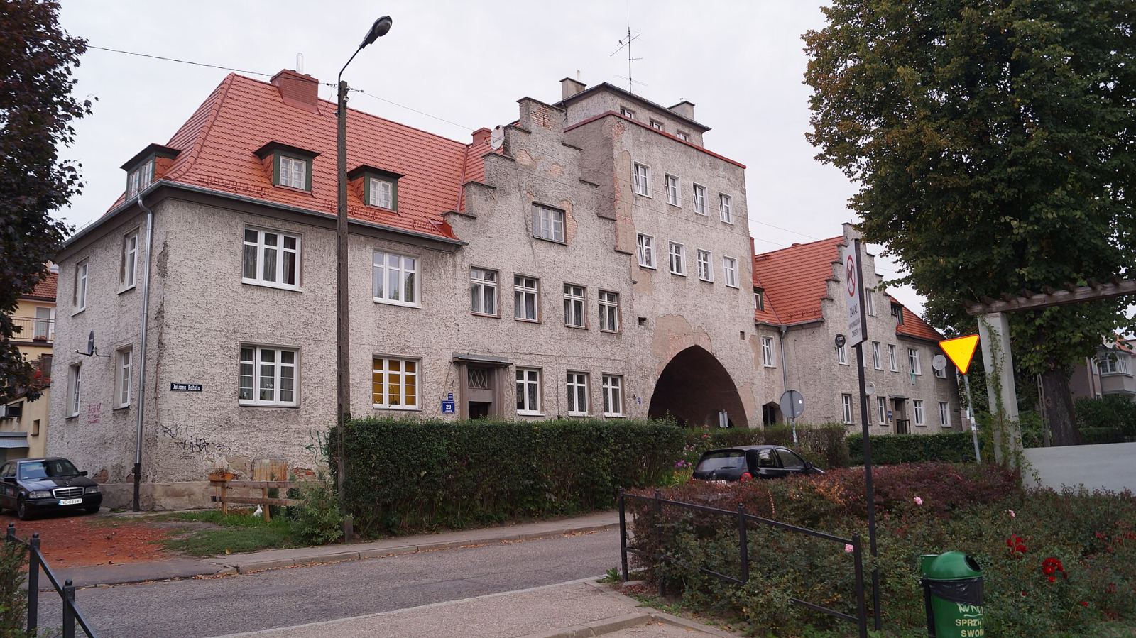 D. schronisko młodzieżowe, Elbląg